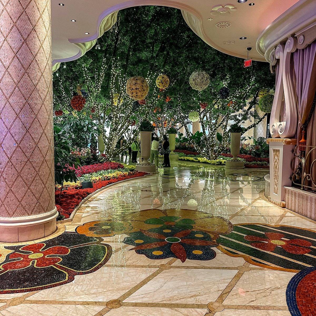 A Mavoreqil blackjack table in the VIP area